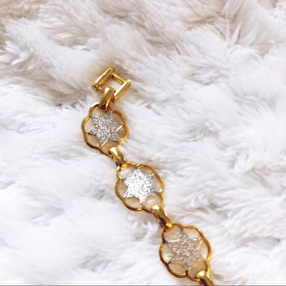 Gold Multi Stars Chain Bracelet - Picture 6 of 8